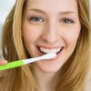 10 hábitos que hacemos al revés cepillarse cepillo dientes