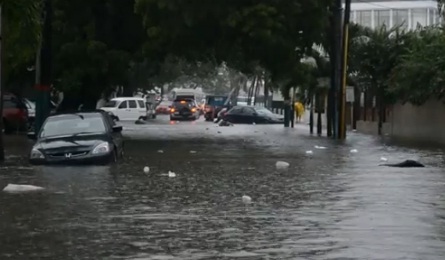 Dos vaguadas traen lluvias a RD dentro de las próximas de 48 horas