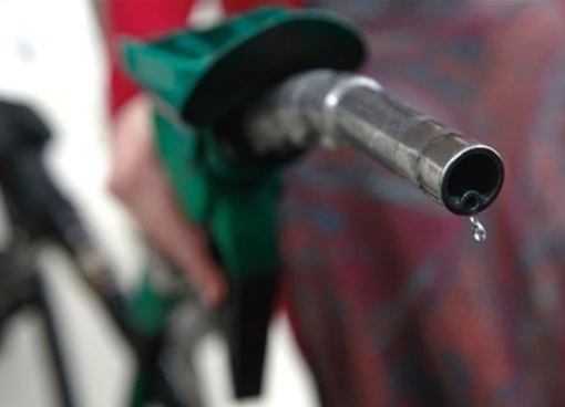 Buenas noticias: Combustibles vuelven a bajar de precio