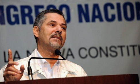 Manuel Jiménez se despide del PLD con carta a Juan  Bosch