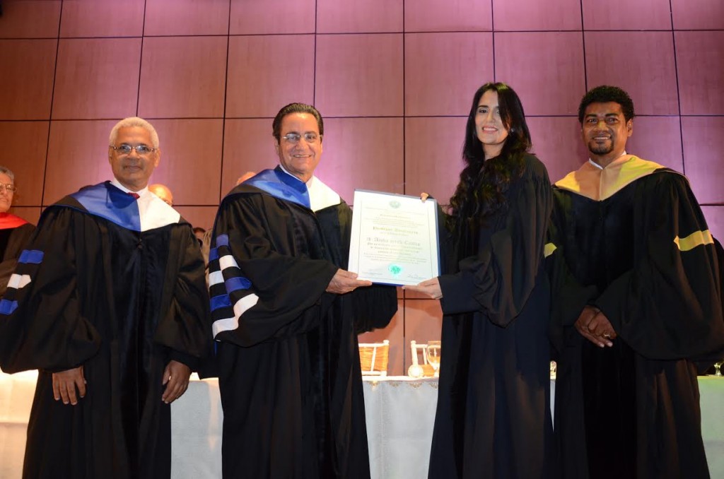 Ivan Grullon con Aisha Syed