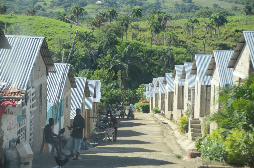 Viviendas haitianos puerto plata