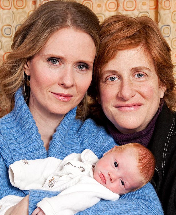 Cynthia Nixon y Christine Marinoni