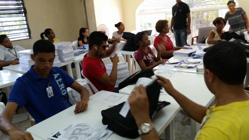 Convención del PRM: llueven quejas de votantes que no figuran en el padrón