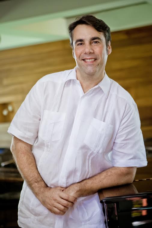 Sr. Ivan Cunillera, Gerente General del hotel Catalonia Santo Domingo