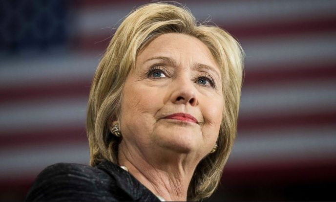 Departamento de Justicia de EEUU examina si investiga a Hillary Clinton
