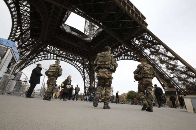 Francia ha evitado 17 atentados en 2016, según ministro del Interior
