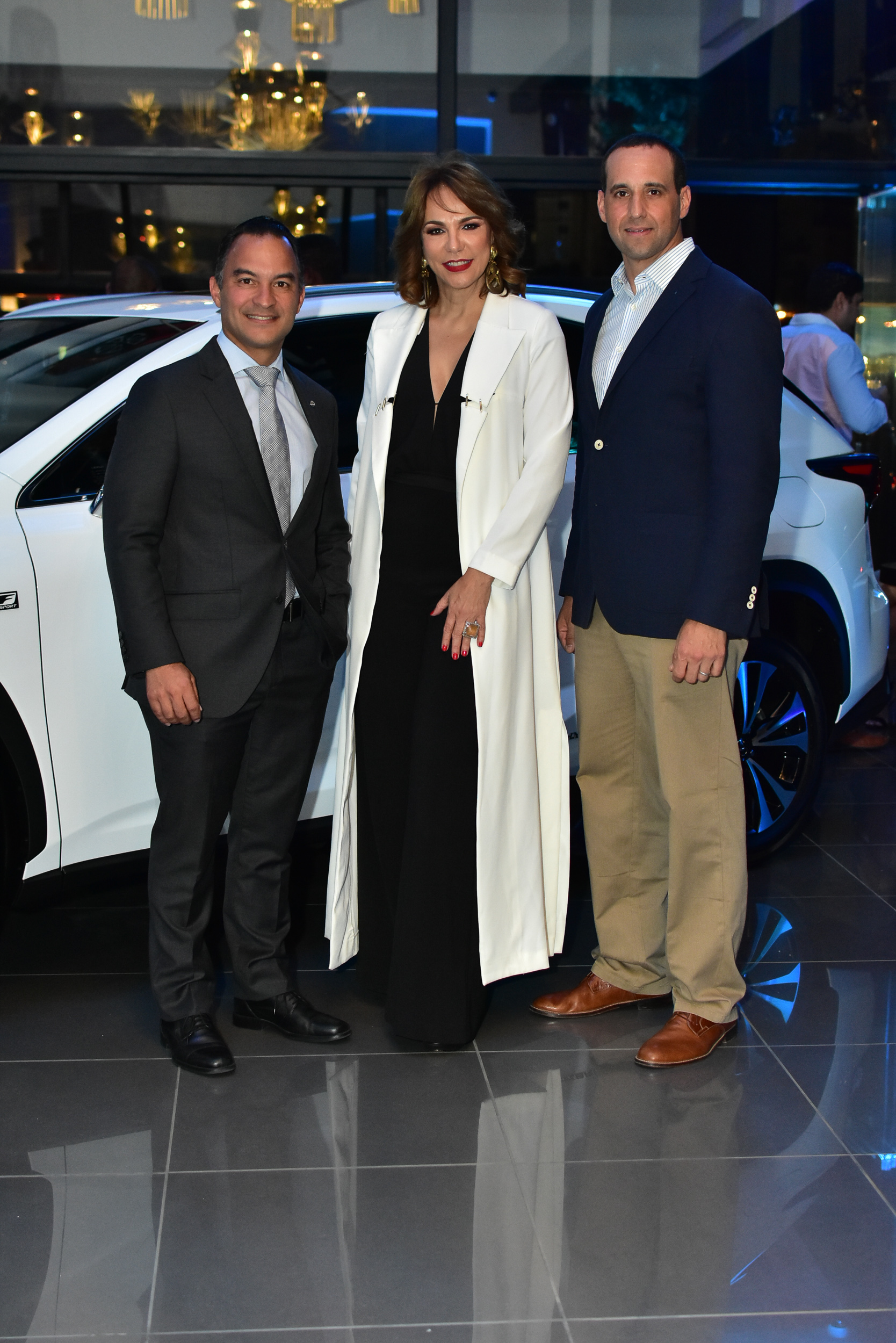 Alfredo Najri, Milagros Germán, Iván Gómez Ensegundos República Dominicana