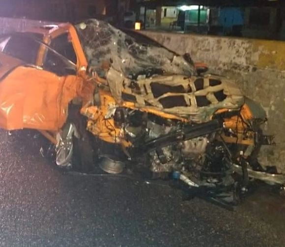Dos personas mueren en accidente de tránsito en Las Ámericas