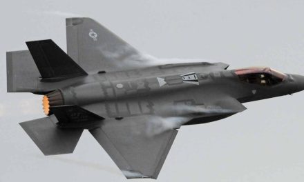 Suiza firma contrato de compra de 36 cazas F-35 estadounidenses