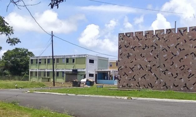 Tres presos muertos y cuatro heridos tras riña en cárcel de Samaná